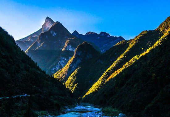 巴山大峡谷(图由宣汉县委宣传部提供)