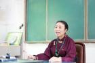 扎根偏远藏乡34年 坐到上课的女老师教会近400名藏族孩子说
