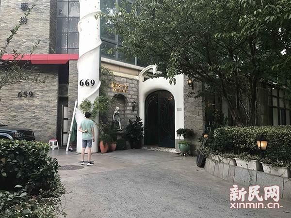 8人一顿吃掉40万！上海长宁市场监督局：基本确认属实